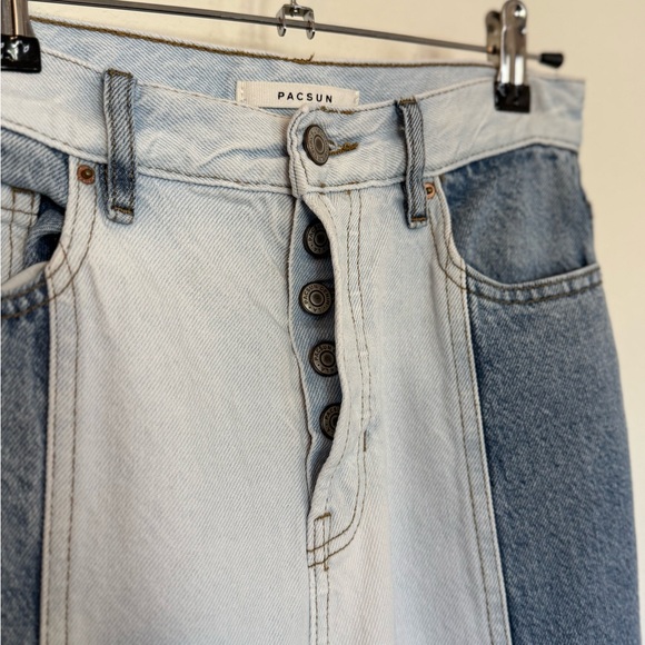 Pacsun Two-Tone Boyfriend Straight Leg Jeans- Size 25 - Picture 4 of 8